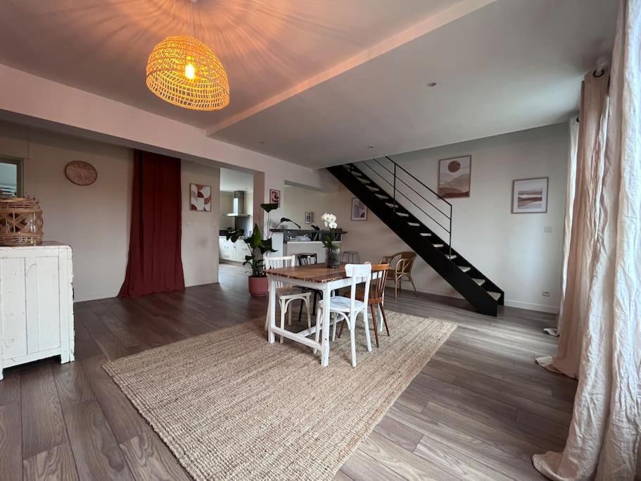 Le Saint Pierre Grand Duplex Hyper Centre, Port Caen Apartment Exterior photo